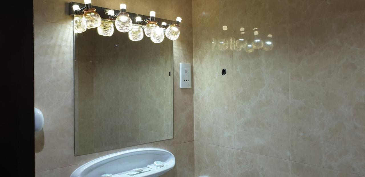 Royal Creek Hotel Dubai Ngoại thất bức ảnh